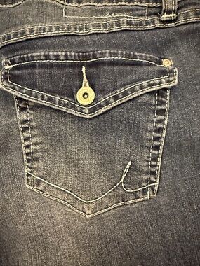 Women’s Inc Denim Jeans with Flap Pocket